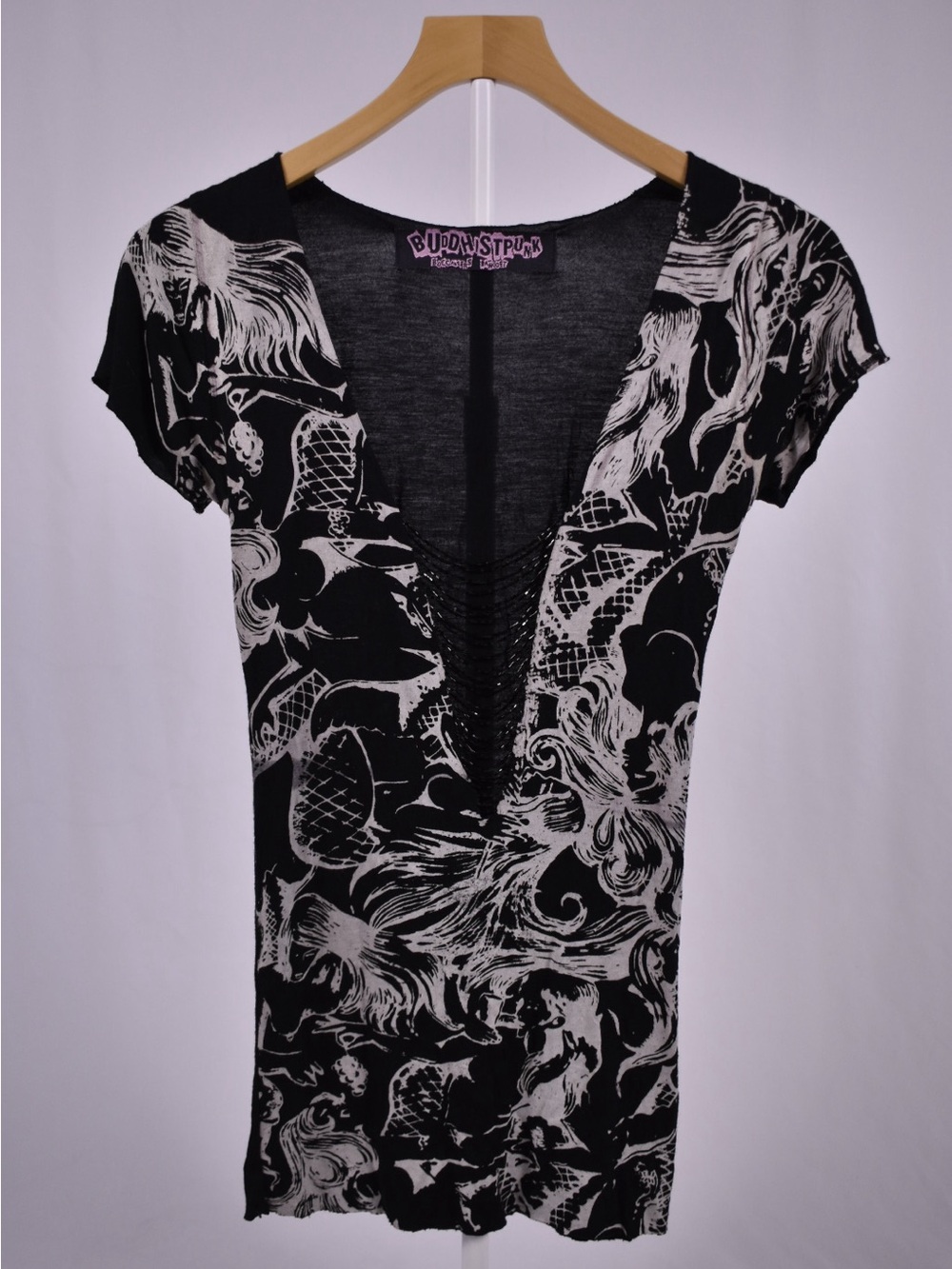 Vintage Y2K Buddhist Punk Buccaneers Banquet Mermaid/siren Graphic Top